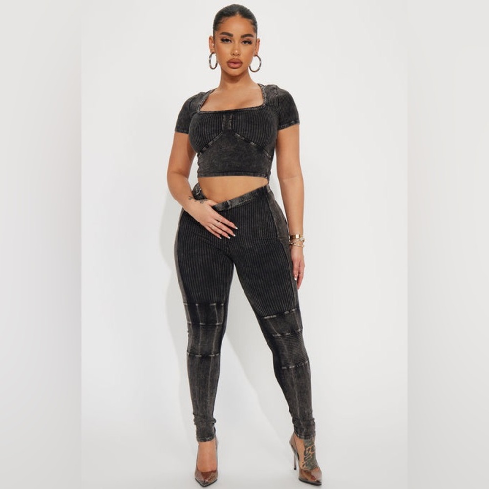 Ribbed Two-Piece Set